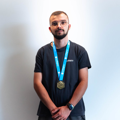 Corentin LETOFFET - Mécatronique - WorldSkills 48e edition - Equipe régionale Auvergne-Rhône-Alpes